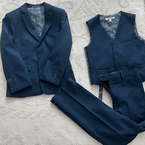 Boys 3-piece suit